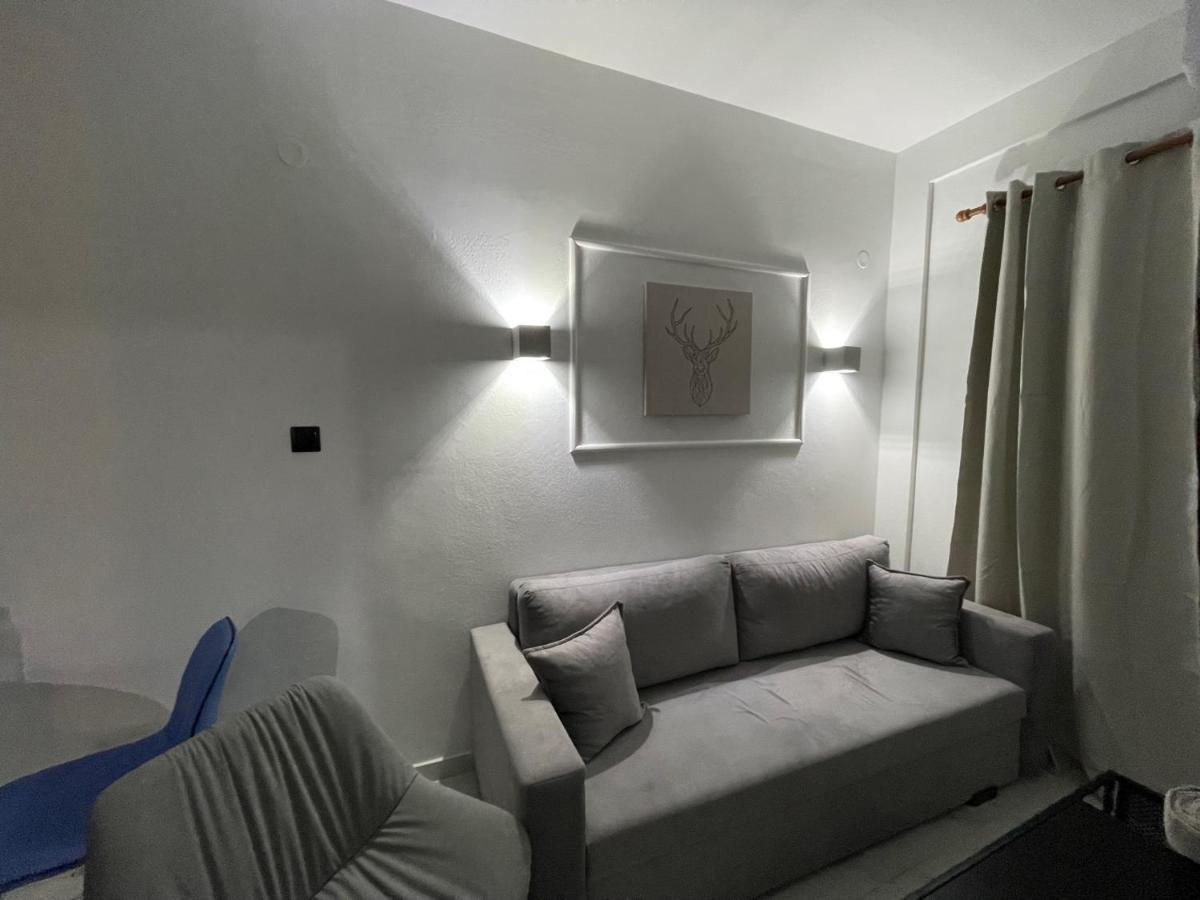 Deko Apartment 135 Thessaloniki Buitenkant foto