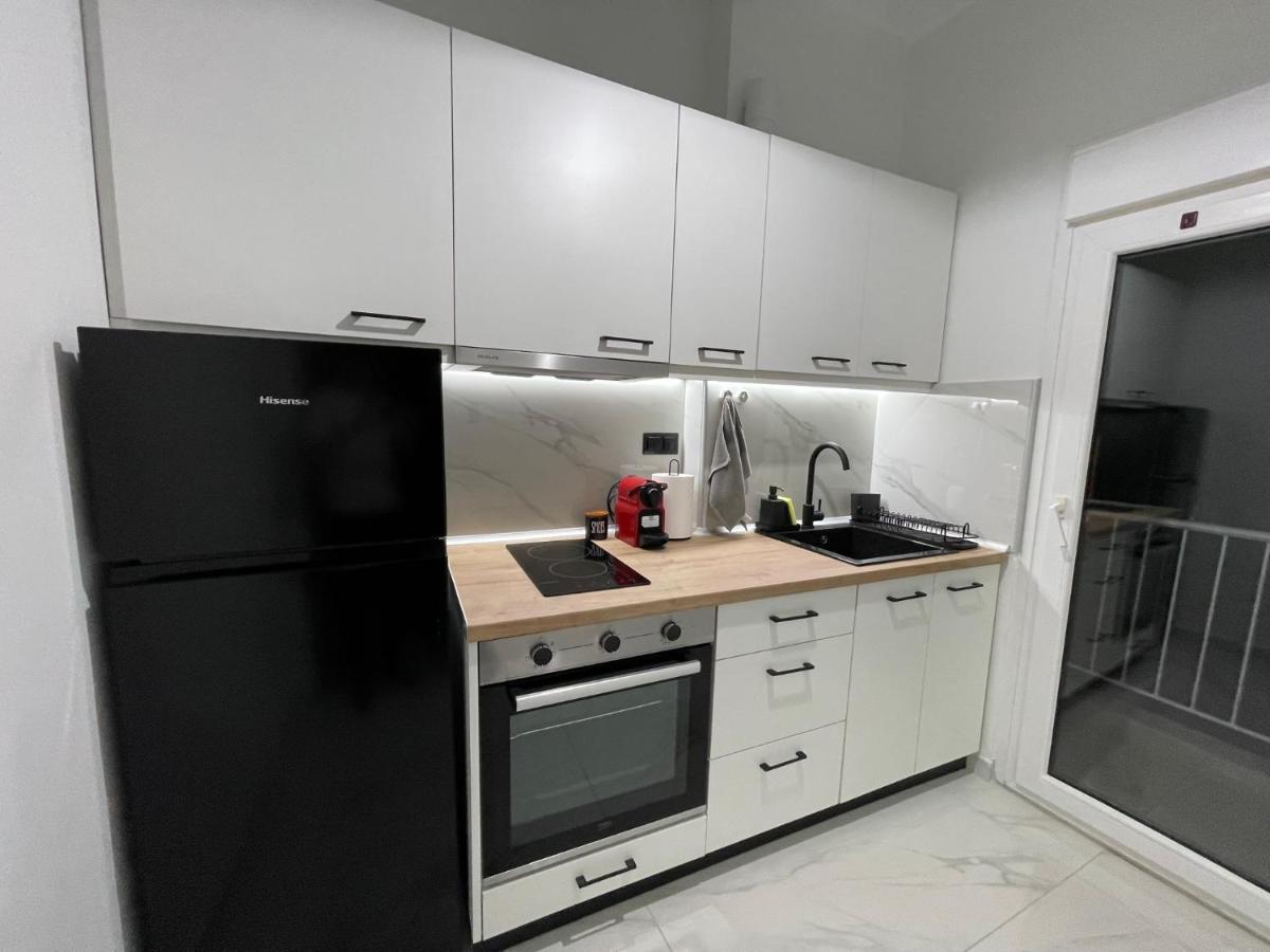 Deko Apartment 135 Thessaloniki Buitenkant foto
