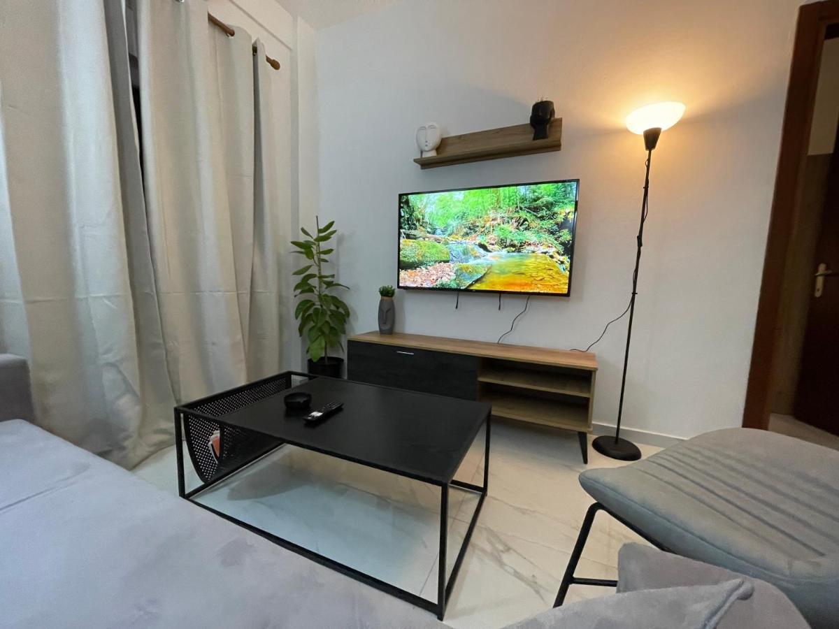 Deko Apartment 135 Thessaloniki Buitenkant foto